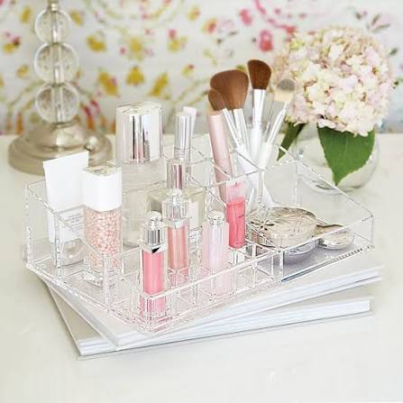 universal makeup organiser